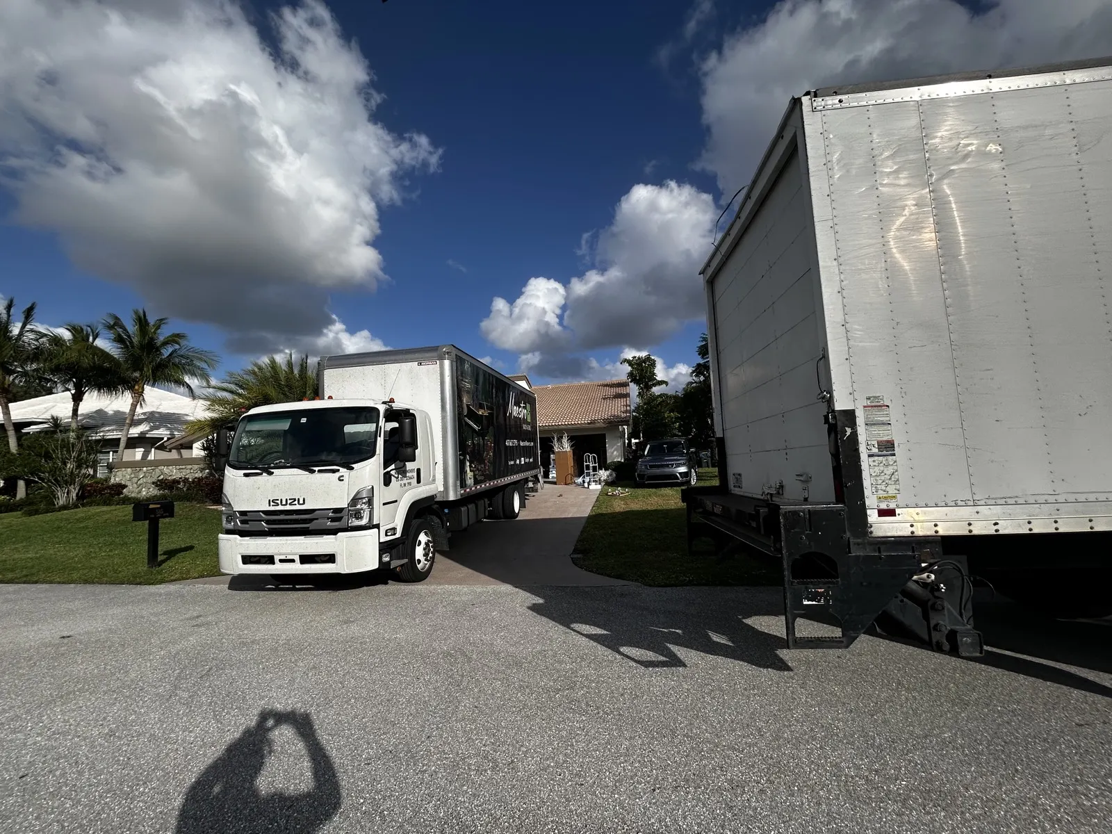Driveway load-in, Central Florida